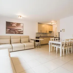 Appartement Spacious - Ground Floor Near Beach, Ostende